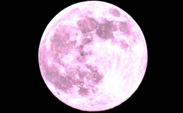 आज रात आसमान में चमकेगा साल का आख़िरी सुपरमून, ज्यादा बड़ा और चमकदार दिखाई देगा पूर्णिमा का चांद