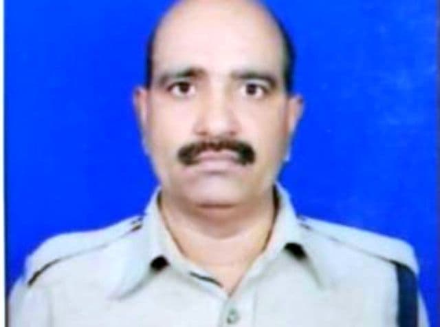 चाईबासा में सीआरपीएफ 197 बटालियन कैंप में परेड के दौरान जवान की अचानक मौत, कैंप में शोक की लहर