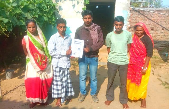 पुश्तैनी जमीन के हक के लिए वर्षों से भटक रहे झरी महतो, थाना-अंचल-जिला कार्यालयों की चौखट घिसने को मजबूर