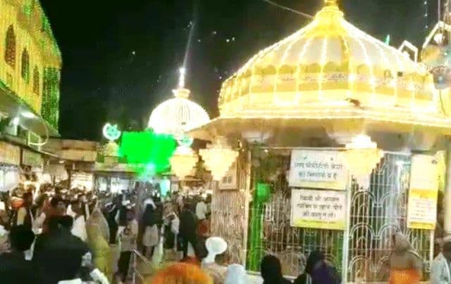 ख्वाजा साहब के 814वें उर्स की रस्में शुरू, मजार शरीफ से उतारा गया संदल, जन्नती दरवाजा खुला