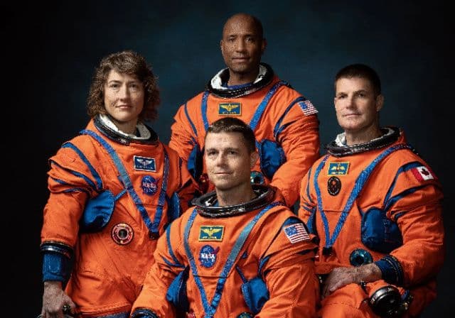 अपोलो के बाद नया इतिहास रचने को तैयार नासा, आर्टेमिस-2 मिशन से चांद से आगे जाएगा इंसान