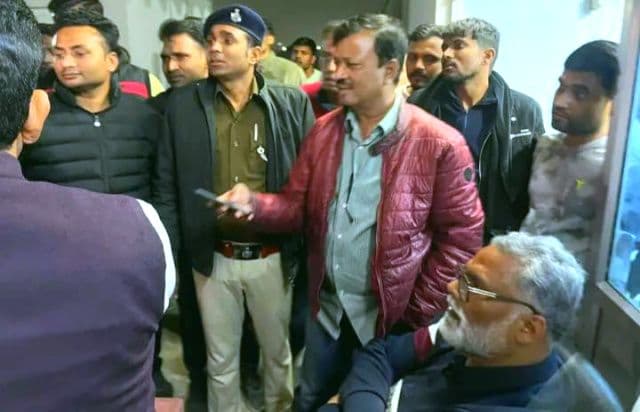 31 साल पुराने मामले में आधी रात पटना से गिरफ्तार हुए पूर्णिया सांसद पप्पू यादव