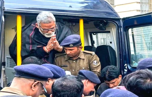 31 साल पुराने मामले में पप्पू यादव को जमानत, दूसरे केस में रिमांड के कारण जेल से रिहाई टली