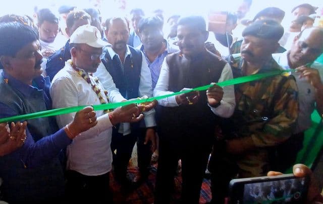 मनोज चौधरी के सामाजिक कार्यों का झामुमो को मिलेगा लाभ : मंत्री दीपक बिरुआ का दावा