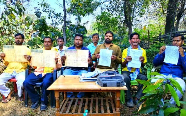 सरहुल के नाम पर जमीन कब्जाने का आरोप, एसडीएम और मुख्यमंत्री के रिश्तेदारों पर मिलीभगत का गंभीर आरोप