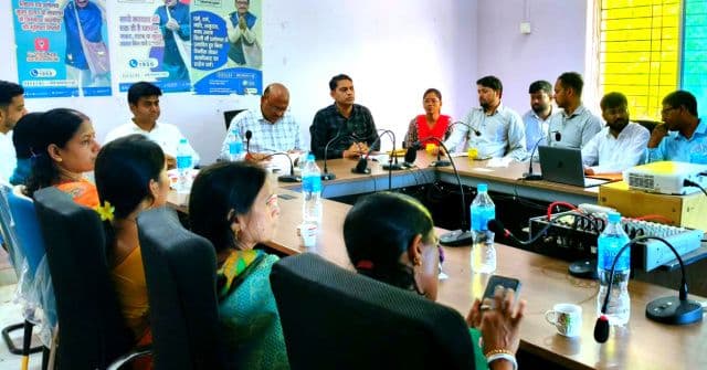 मनोज चौधरी की अध्यक्षता में नगर पंचायत की अहम बैठक, बिजली-सड़क-नाली व्यवस्था सुधारने के सख्त निर्देश