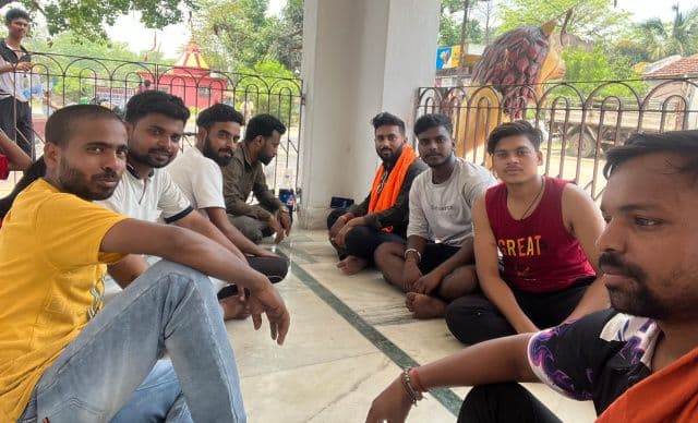 बसंती मंदिर प्रांगण में सुना गया पीएम मोदी के मन की बात कार्यक्रम का 133वां संस्करण