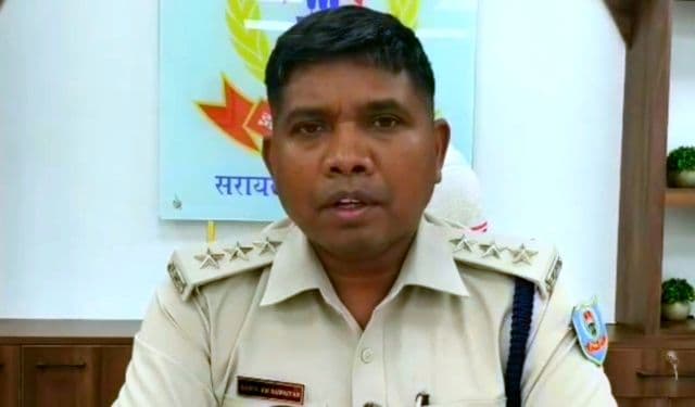 शादी में पिस्टल लहराने पर सख्त हुई पुलिस, ठेकेदार पर कार्रवाई की तैयारी