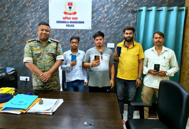 प्रोजेक्ट डिवाइस के तहत चांडिल पुलिस की बड़ी सफलता, 5 गुम मोबाइल बरामद