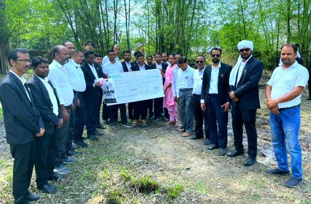 चांडिल बार एसोसिएशन की अनूठी पहल, अधिवक्ता कन्यादान योजना के तहत बेटी की शादी में दिया सहयोग