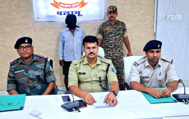 मौसेरी बहन से प्रेम प्रसंग बना हत्या की वजह, 24 घंटे में आरोपी मौसा गिरफ्तार