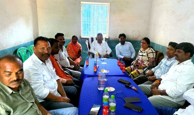 बिजली व्यवस्था सुधारने को लेकर विधायक रौशन लाल चौधरी सख्त, अधिकारियों संग की उच्चस्तरीय बैठक