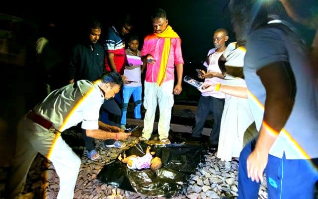 जनशताब्दी एक्सप्रेस में दिल दहला देने वाली घटना, मां पर डेढ़ माह के मासूम को ट्रेन से फेंकने का आरोप