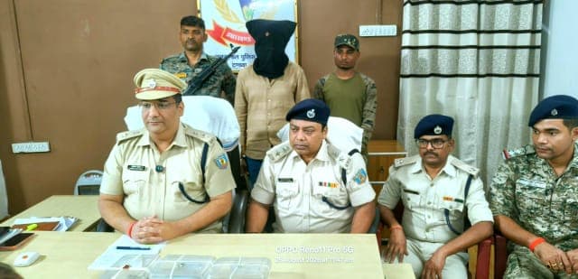 चंद्रगुप्त कोल माइंस फायरिंग कांड का 24 घंटे में खुलासा, दो आरोपी गिरफ्तार; हथियार बरामदगी के दौरान पुलिस मुठभेड़ में एक घायल