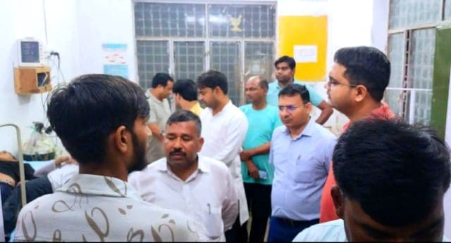 गहरे पानी के गड्ढे में डूबे तीन मासूम, मौत से गांव में मचा कोहराम