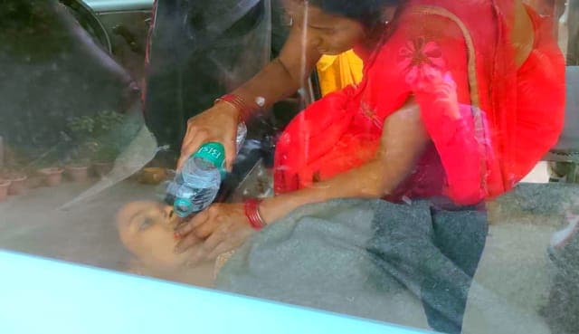 आदित्यपुर में नवविवाहिता पिंकी महतो की मौत पर हंगामा, मायके वालों ने ससुराल पक्ष पर लगाया हत्या का आरोप