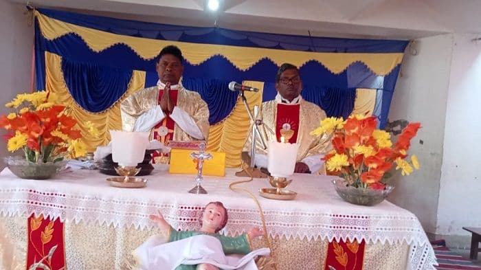 तोड़ाई चर्च में आयोजित प्रार्थना सभा मे दी गई शांति का संदेश