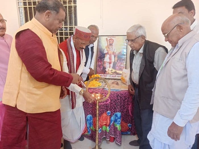 नवल किशोर स्वर्णकार समाज के जिला अध्यक्ष निर्वाचित, महामंत्री राजेश वर्मा व विक्की बने कोषाध्यक्ष