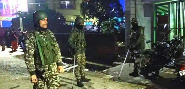 दुर्गापुर में सेंट्रल जीएसटी की छापेमारी से हड़कंप, ट्रांसपोर्टर के किराए के मकान में जांच