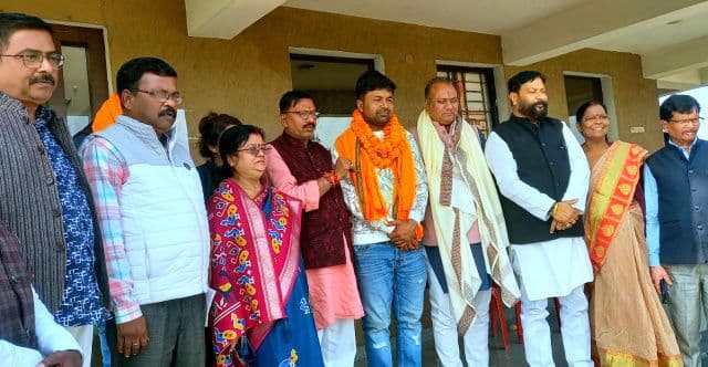 भाजपा ने निकाय चुनाव में खेला बड़ा दांव, सरायकेला नगर पंचायत से सुमित चौधरी पर जताया भरोसा